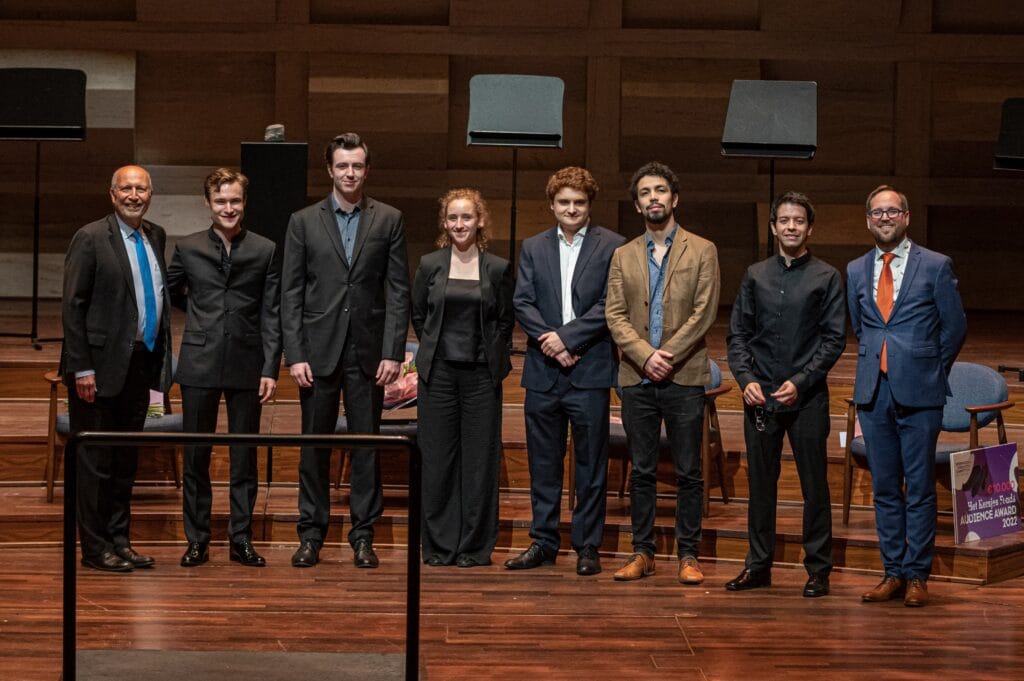 The six designate winners on stage at the end with Ara Guzelimian, the jury chairman and Rob Hilberink |© Allard Willemse