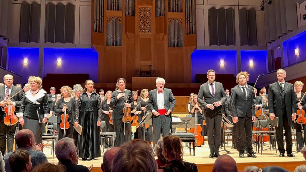 Taking the bow in the Muziekcentrum, Enschede