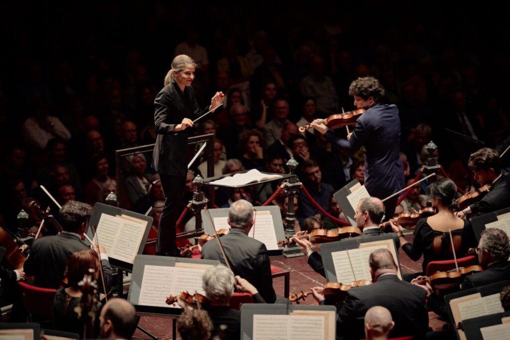 Karina Canellakis makes her debut with the Royal Concertgebouw Orchestra