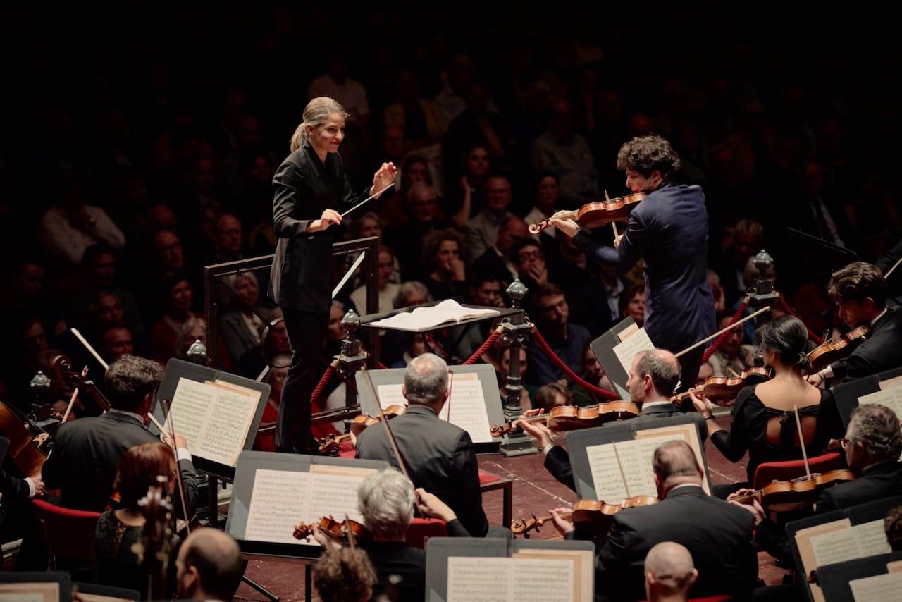 Karina Canellakis makes her debut with the Royal Concertgebouw Orchestra