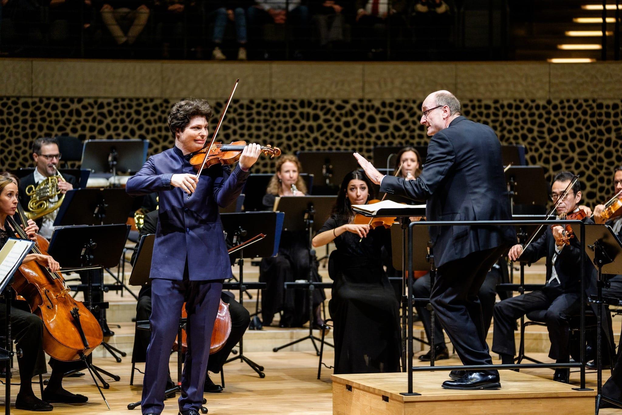 ugustin Hadelich / Mozarteumorchester Salzburg / Andrew Manze