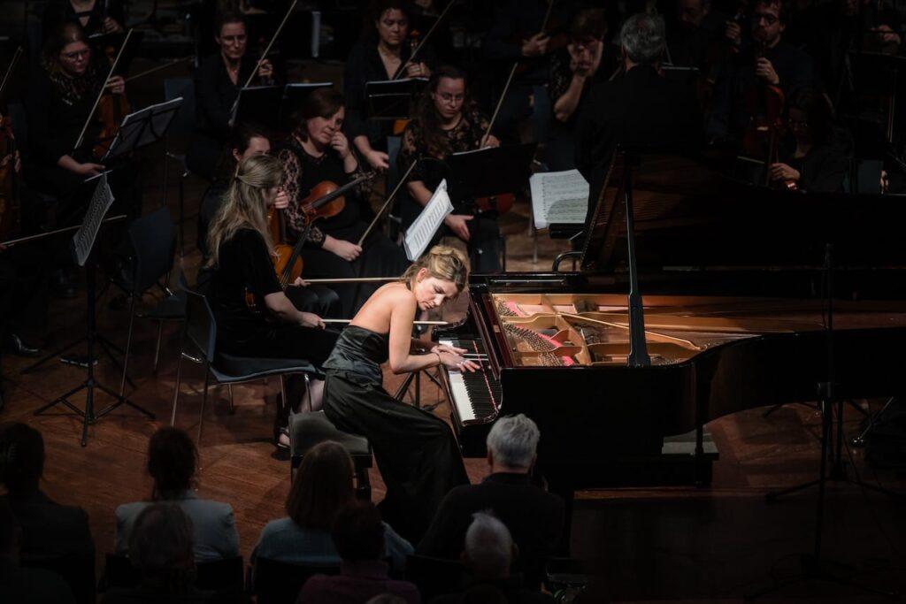 Sofia Vasheruk makes the piano sing in Amsterdam
