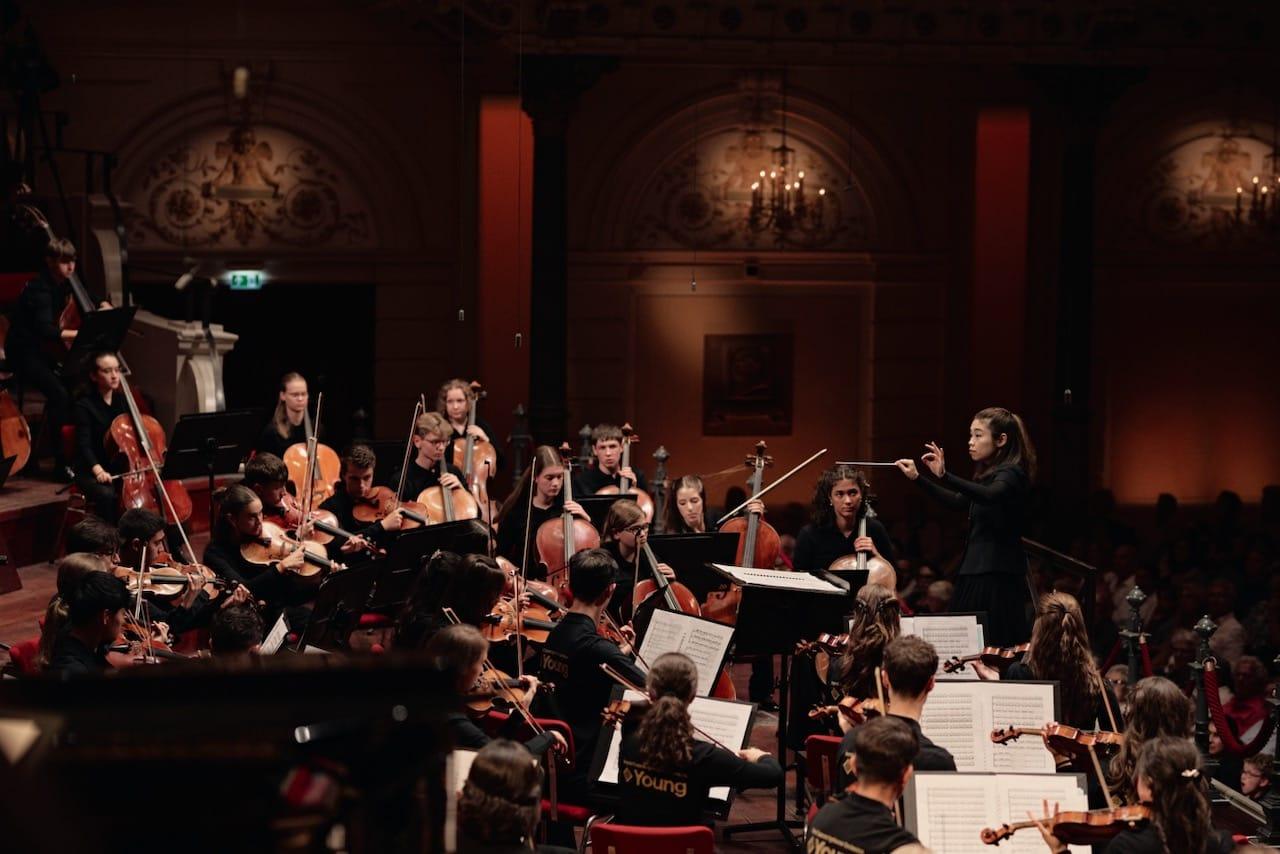lady conducting