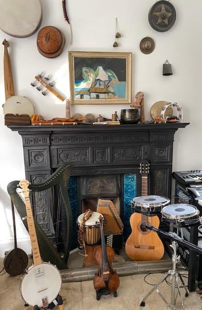 A room with lots of musical instruments