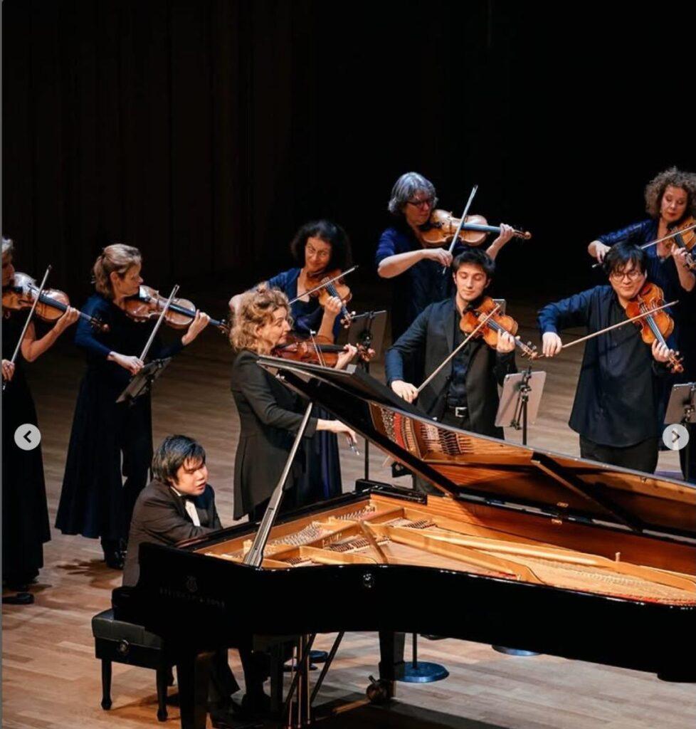 Nobuyuki Tsujii playing the piano