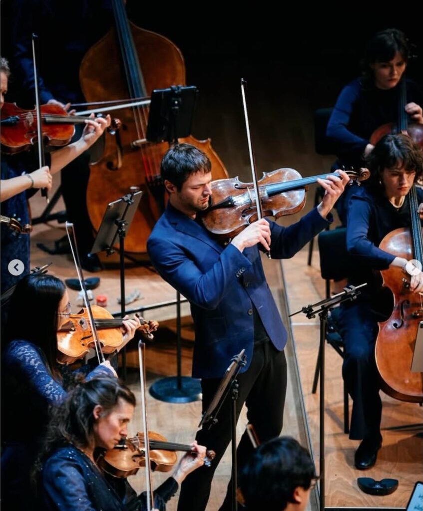 Man playing viola