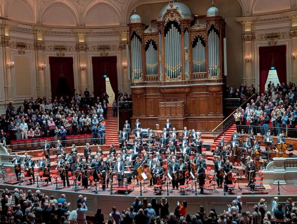 Jussen brothers Munich Philharmonic